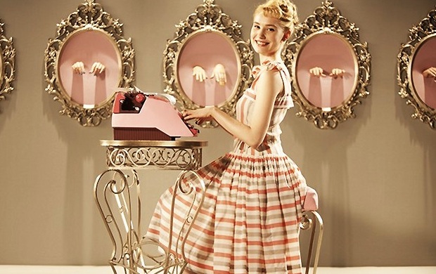 populaire deborah françois publicité